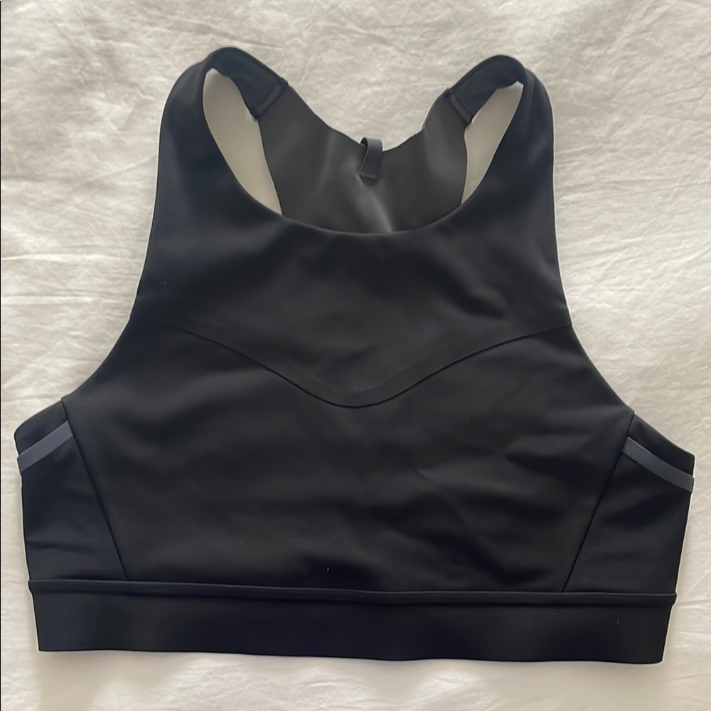Brooks Black High-Neck Sports Bra